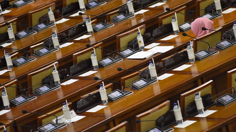 Deretan Bangku Kosong saat Rapat Paripurna DPR - Bagian 2
