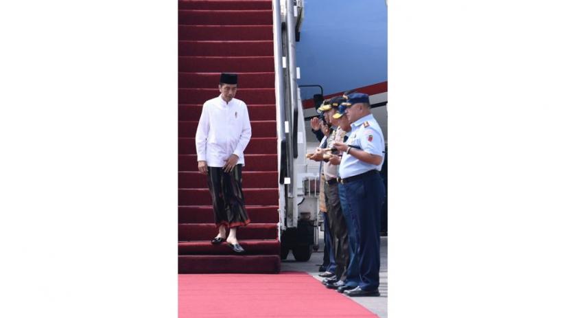 title Presiden Jokowi Sapa Kiai dan Santri di Sejumlah Pesantren di Jombang Presiden Jokowi Sapa Kiai dan Santri di Sejumlah Pesantren di Jombang
