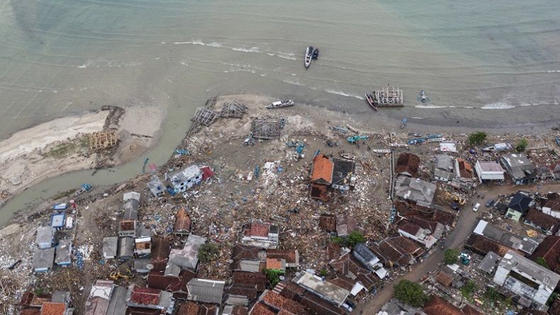 Peringatan Bmkg Gelombang Tinggi Ancam Perairan Selat Sunda Hari Ini 