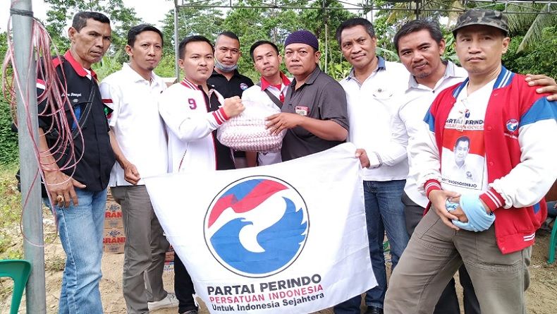 Pemuda Perindo Lampung Bantu Korban Tsunami di Kalianda