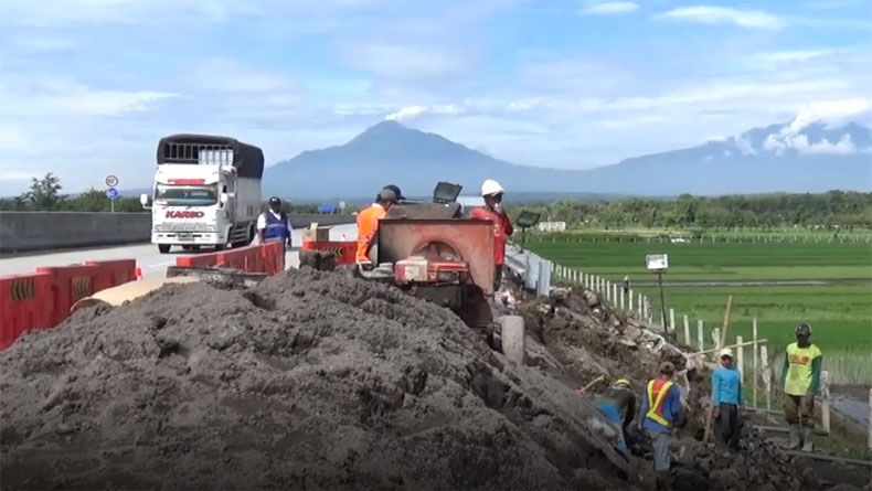 Perbaikan Tebing Longsor di Tol Kartasura-Salatiga Selesai Hari Ini
