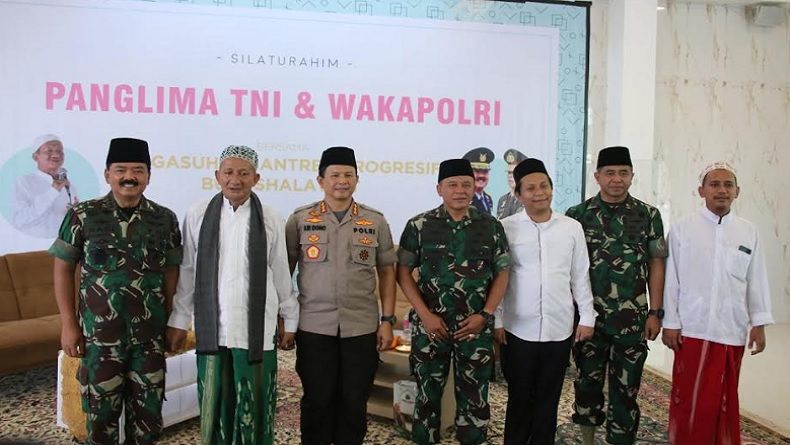 Panglima TNI Ajak Pondok Pesantren Jaga Keutuhan NKRI