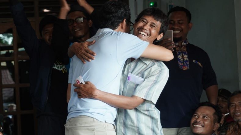 Sandi Terharu Dapat Sumbangan Dana Kampanye dari Penjual Beras