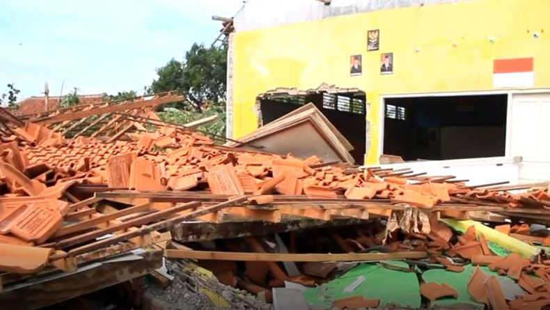 6 Sekolah Rusak akibat Puting Beliung, PGRI Minta Siswa Tetap Belajar
