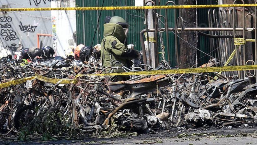 title Bom Mapolrestabes Surabaya, Polda Jatim: Kami Pastikan Ada Korban Bom Mapolrestabes Surabaya, Polda Jatim: Kami Pastikan Ada Korban