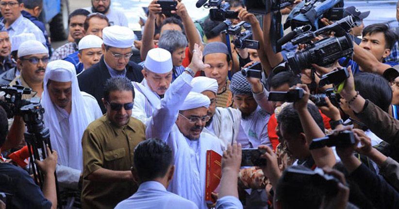 title Tak Terlibat dalam Politik, PA 212 Yakin Habib Rizieq Aman dari Masalah Hukum Tak Terlibat dalam Politik, PA 212 Yakin Habib Rizieq Aman dari Masalah Hukum