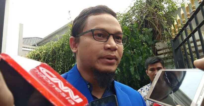 Fakta-Fakta Hanafi Rais Kecelakaan di Tol Cipali, Penabrak Kabur