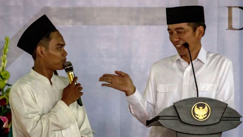 title Di Semarang, Jokowi Sebut Ada Desa Berpenghasilan Rp14 Miliar Di Semarang, Jokowi Sebut Ada Desa Berpenghasilan Rp14 Miliar
