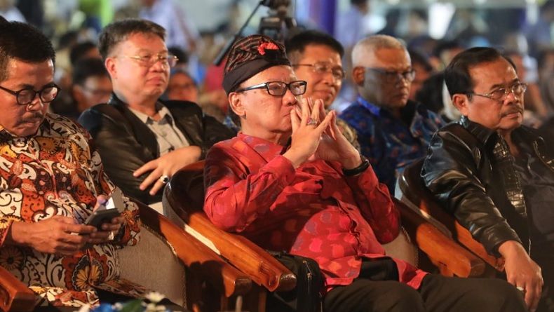 Mendagri Ingin Seni Wayang Kulit Jadi Sarana Pendidikan Politik Santun
