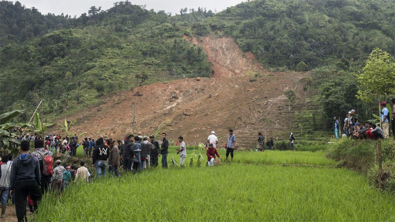 Beda Data dengan BNPB, Danrem: 8 Tewas akibat Longsor, 26 Masih Hilang