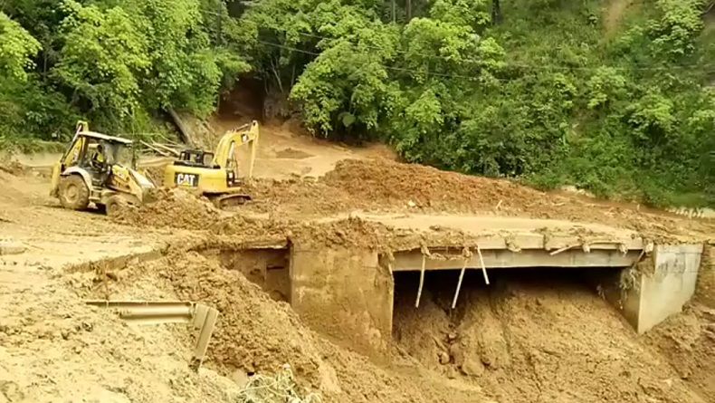 Jembatan Sidua-dua Simalungun Bisa Dilewati dengan Sistem Buka Tutup