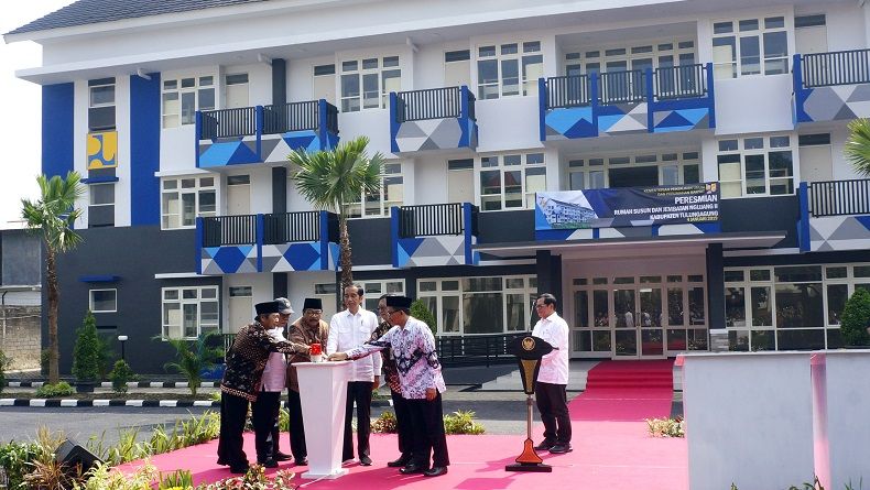 Jokowi Akan Bangun 40 Unit Rusunawa Baru di Jawa Timur