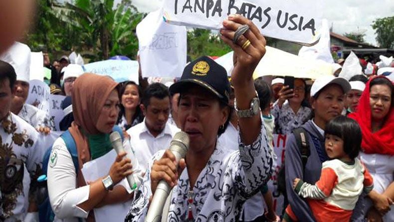 Miris, Ribuan Tenaga Honorer di Simalungun Diberhentikan via Grup WA