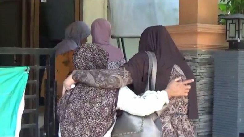 Duka Selimuti Rumah 4 Warga Jember Korban Tabrakan Minibus dan Kereta