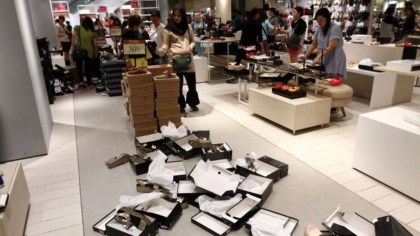 Harga Miring, Central Neo Soho Diserbu Pengunjung sebelum Tutup Gerai - Bagian 3