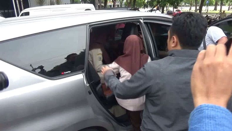 12 Pegawai Terjaring OTT, Layanan Publik BPPKAD Gresik Lumpuh Total