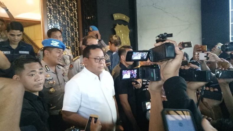 Polda Jatim Tetapkan Vanessa Angel Sebagai Tersangka