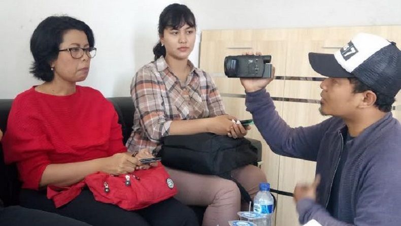 Beri Dukungan Moril, Keluarga Vanessa Angel Datangi Polda Jatim