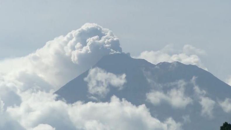 Siaga Erupsi Karangetang, BPBD Sitaro Gencarkan Mitigasi Bencana