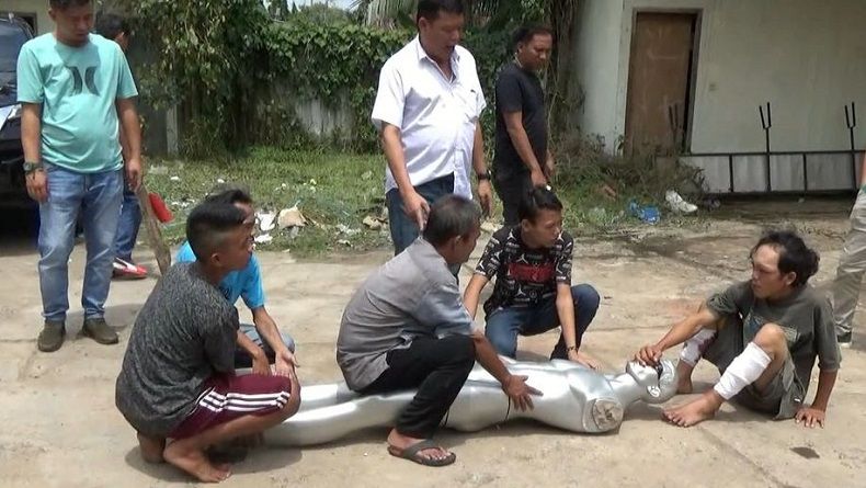 Keterangan Ngawur, Para Tersangka Peragakan Pembunuhan Inah Antimurti