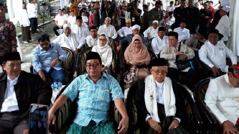 Kumpulkan Kiai Sepuh, Jokowi-Ma'ruf Akan Habis-habisan di Madura