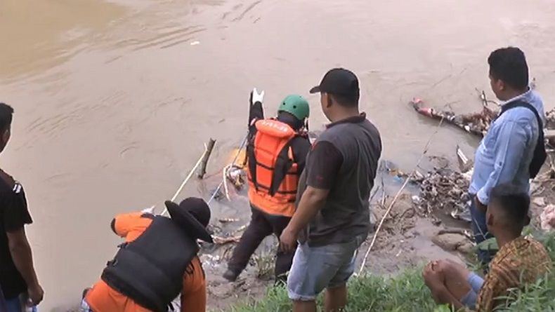Tanpa Identitas, Mayat Mengapung di Sungai Gegerkan Warga Asahan