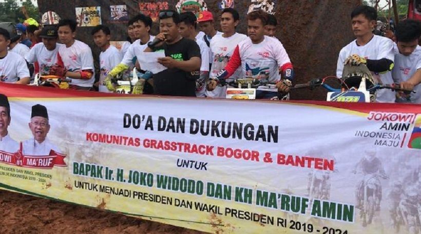 Komunitas Penggemar Motor Motocross Dukung Jokowi-Ma'ruf