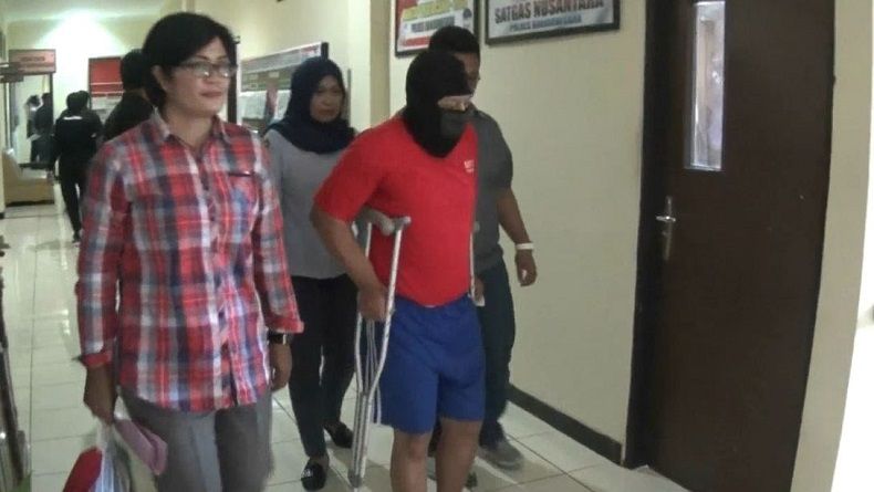 title Janjikan HP dan Paket Internet, Bapak di Banjarnegara Cabuli Anak Tiri Janjikan HP dan Paket Internet, Bapak di Banjarnegara Cabuli Anak Tiri