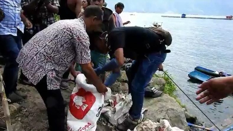 Terbukti Buang Limbah ke Danau Toba, PT Aquafarm Disanksi Pemerintah