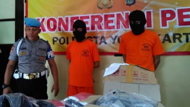 title Merasa Terganggu, Kakak Beradik di Yogyakarta Aniaya Massa Kampanye Merasa Terganggu, Kakak Beradik di Yogyakarta Aniaya Massa Kampanye