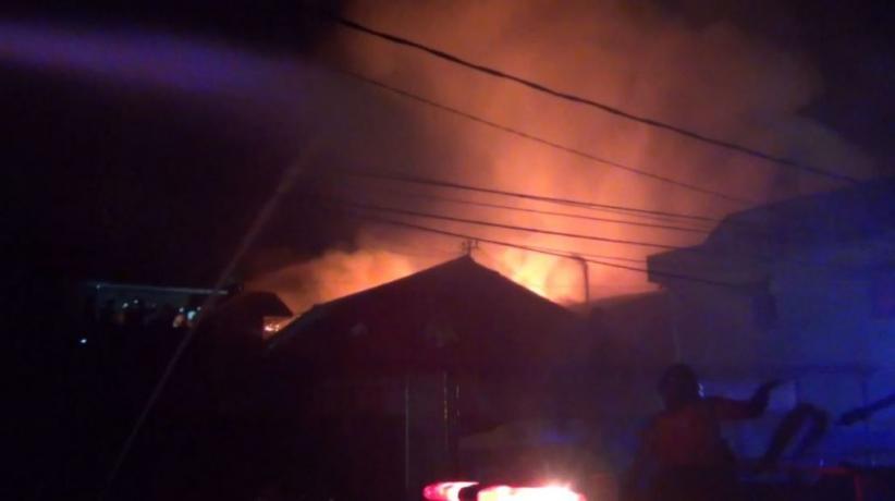20 Rumah di Kawasan Padat Penduduk di Samarinda Ludes Terbakar