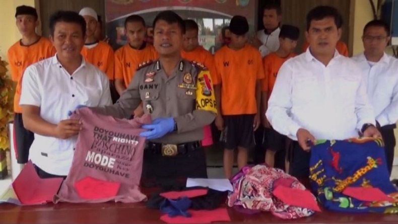 title Keji, Janda Muda 1 Anak Diperkosa Bergilir 8 Remaja di Takalar Keji, Janda Muda 1 Anak Diperkosa Bergilir 8 Remaja di Takalar