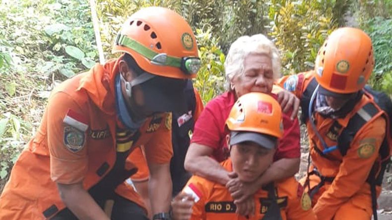 Erupsi Gunung Karangetang, Ratusan Warga Dievakuasi Tim SAR