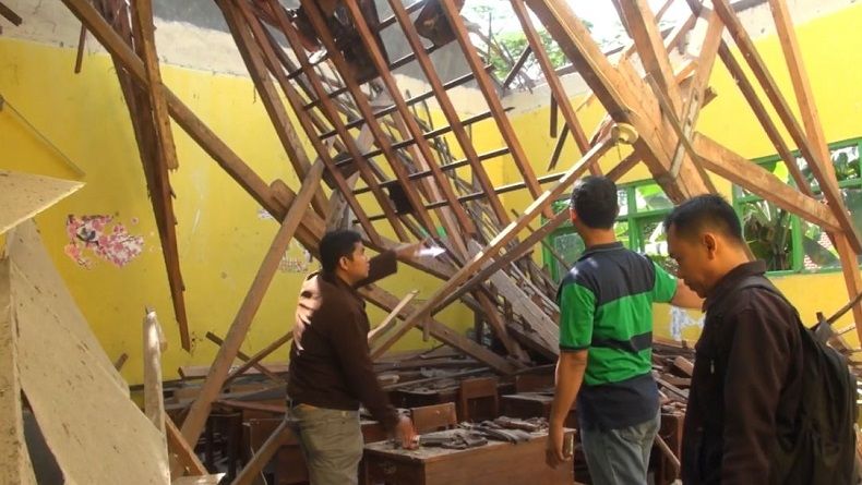 Kelas Roboh saat Belajar Mengajar, 8 Siswa Luka-Luka