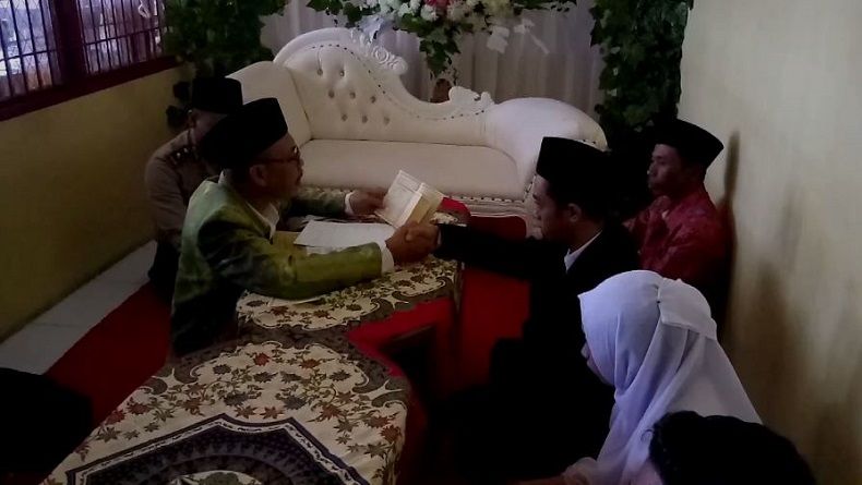 Tersangka Kasus Pencabulan Nikahi Korbannya di Sel Polres Bojonegoro