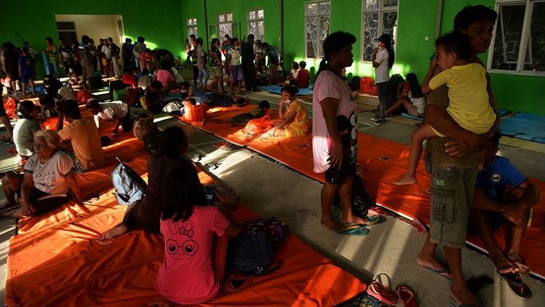 Erupsi Gunung Karangetang, 216 Warga Mengungsi dan 499 Jiwa Terisolasi