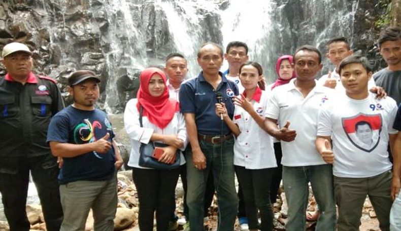 Caleg Perindo David Santosa Siap Bantu Petani Durian Doro Pekalongan