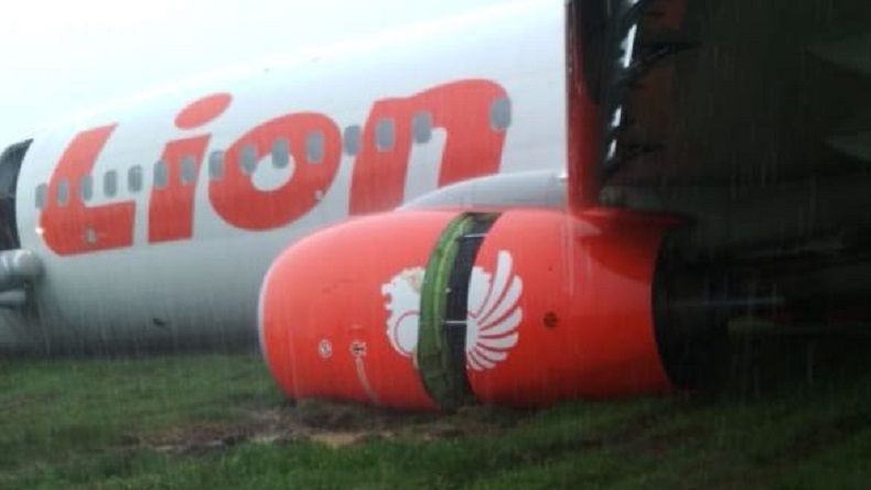 Lion Air JT 714 Tergelincir di Bandara Supadio saat Hujan Deras