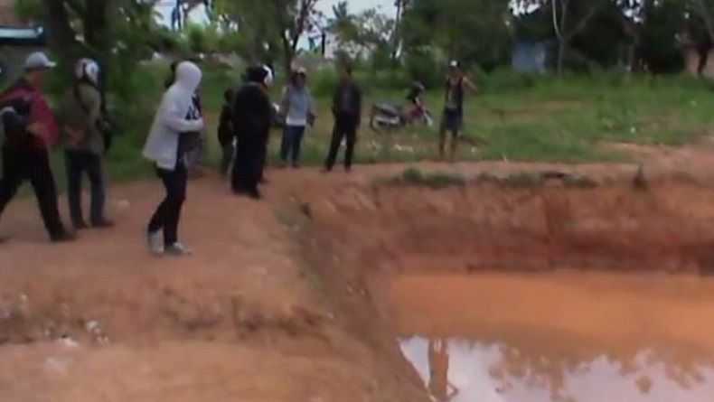 Tercebur ke Kolam Ikan, 2 Balita Kakak Beradik di Madina Meninggal