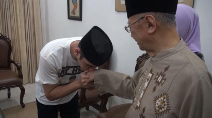 Sowan ke Tebuireng, Al-Ghazali Minta Gus Sholah Doakan Ahmad Dhani