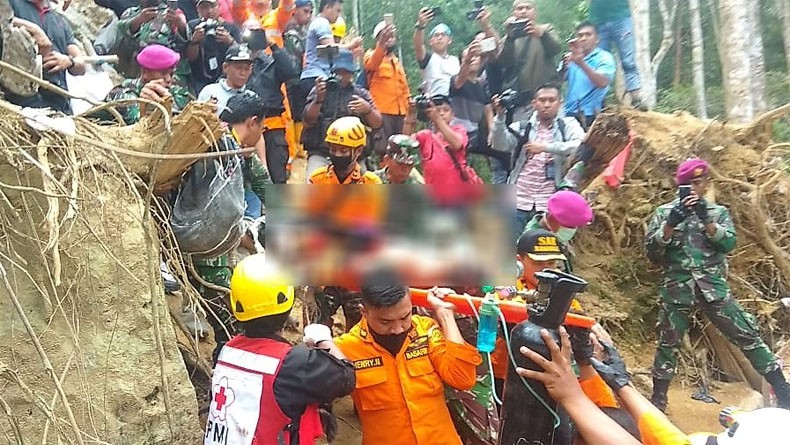 Korban Tewas Longsor Tambang Emas Di Bolmong Jadi 8 Orang, 19 Selamat