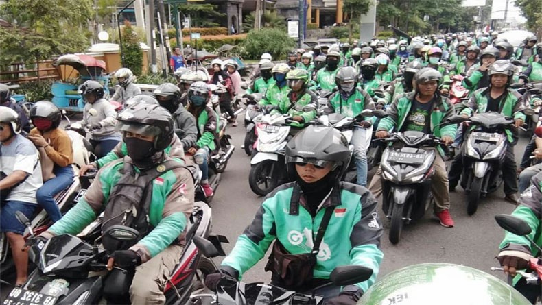 Ribuan Driver Gojek di Yogya Demo Tolak Penghapusan Subsidi