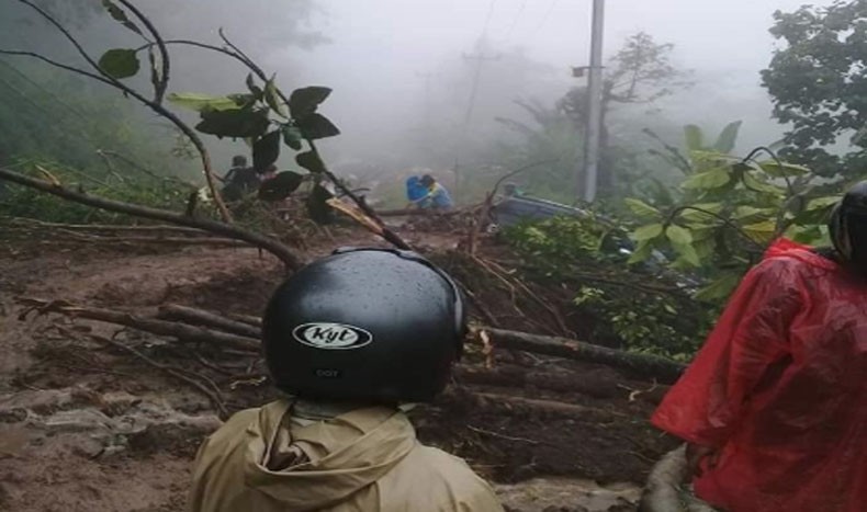 8 Orang Tertimbun Longsor di Manggarai Barat NTT, 2 Ditemukan Tewas