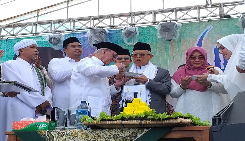 Ultah Ke-76, Ma'ruf Amin Kebanjiran Doa dan Ucapan Selamat dari Warga