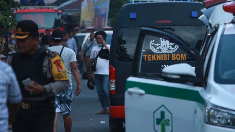 title Meledakkan Diri, Polisi: Jasad Istri dan Anak Terduga Teroris Rusak Meledakkan Diri, Polisi: Jasad Istri dan Anak Terduga Teroris Rusak