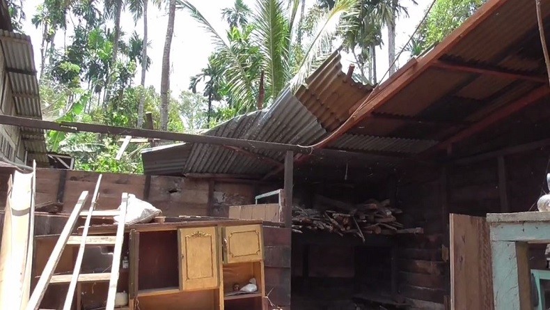 Puting Beliung Terjang Tigalingga, 1 Tewas dan Puluhan Rumah Rusak