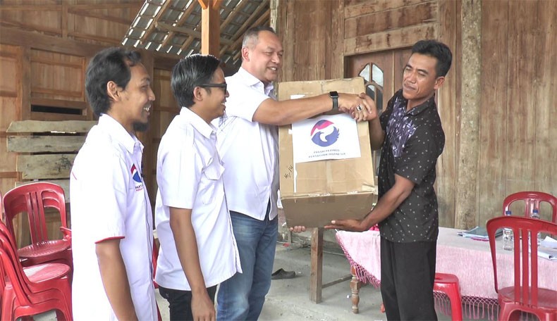 Ringankan Beban, Partai Perindo Bantu Korban Kebakaran di Kendal