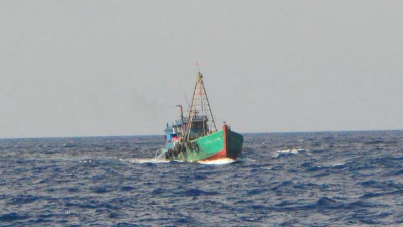 Ilegal Fishing, KKP Tangkap 2 Kapal Berbendera Vietnam di Laut Natuna