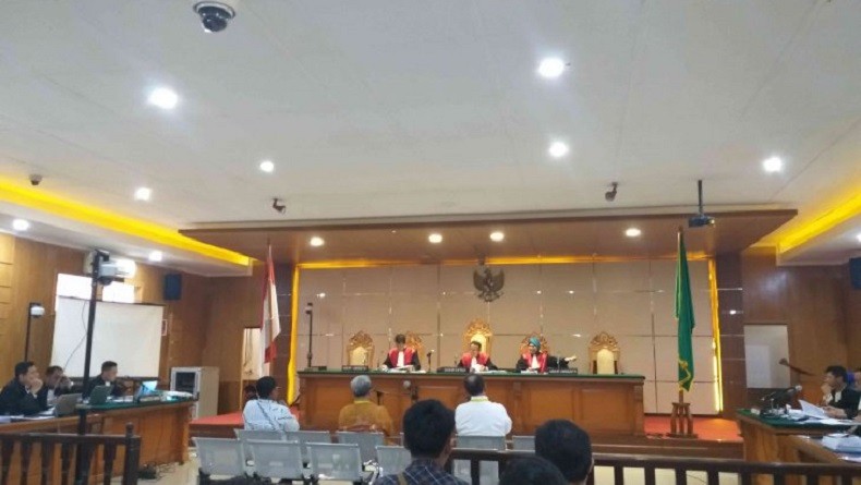 title Aher dan Deddy Mizwar Bersaksi di Sidang Kasus Suap Perizinan Meikarta Aher dan Deddy Mizwar Bersaksi di Sidang Kasus Suap Perizinan Meikarta