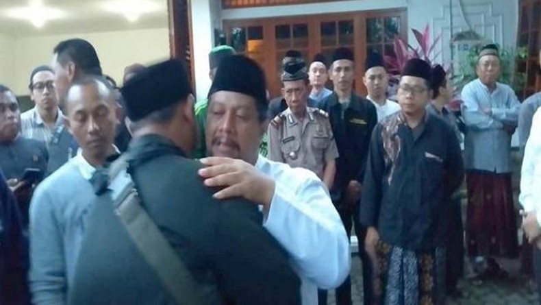 Anak Bupati Nonaktif Mojokerto Meninggal Kecelakaan: Maafkan Papa Nak